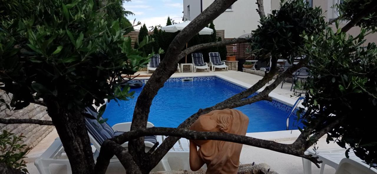 Villa Gregovica &T 2 Pula Exteriör bild